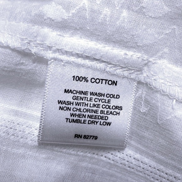 Rebecca Malone Women's 2XL White Embroidered Lace Blouse Button Down Top Chic - Picture 5 of 9